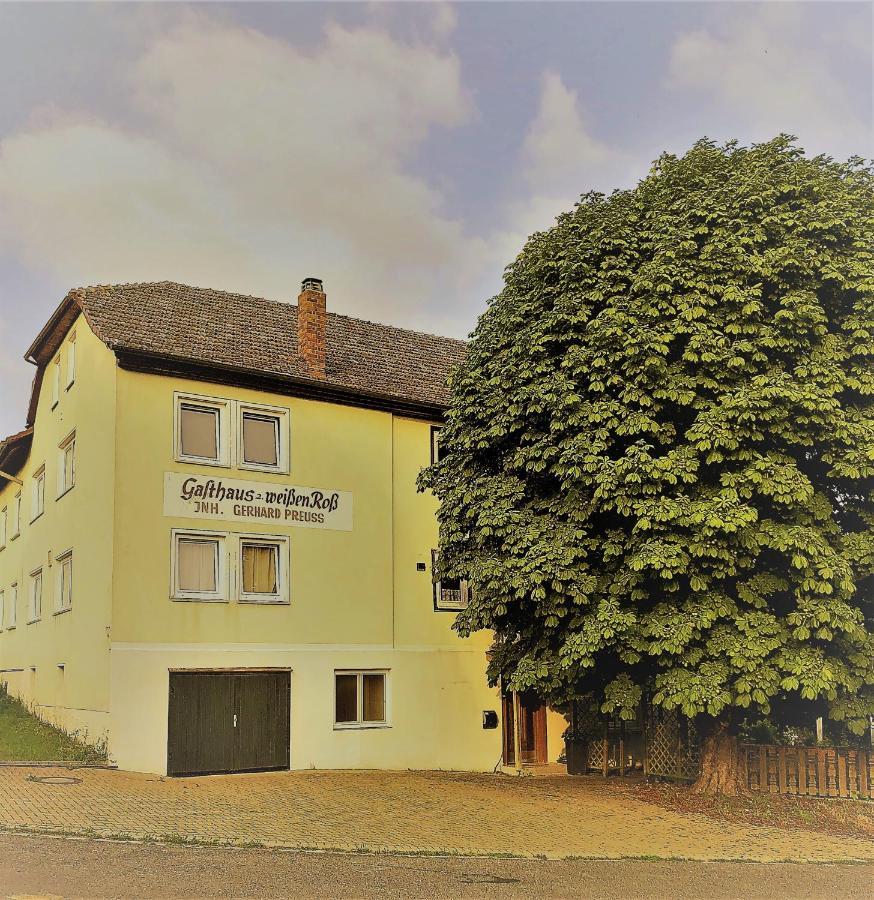 Hotel Gaestehaus Goldhorn Rödental Exterior foto